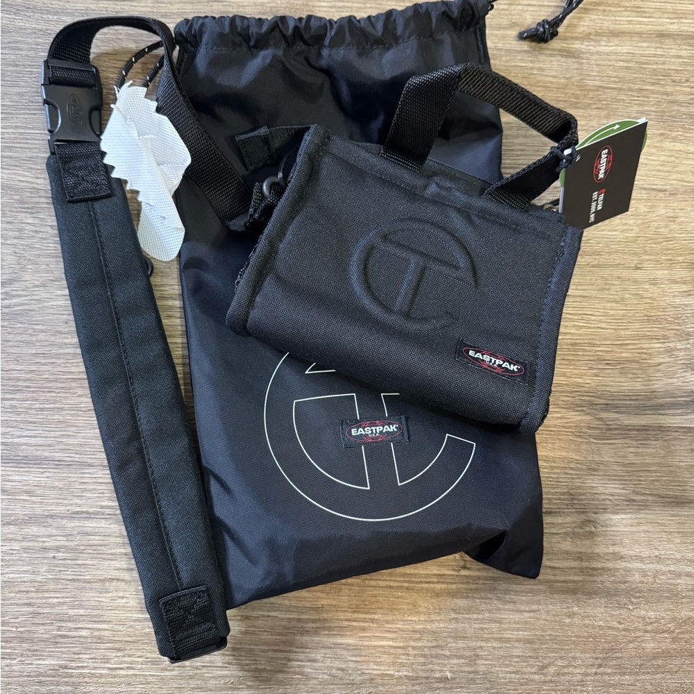 NWT Telfar x Eastpak shopping bag